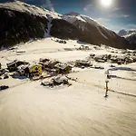 Mountain Apartments